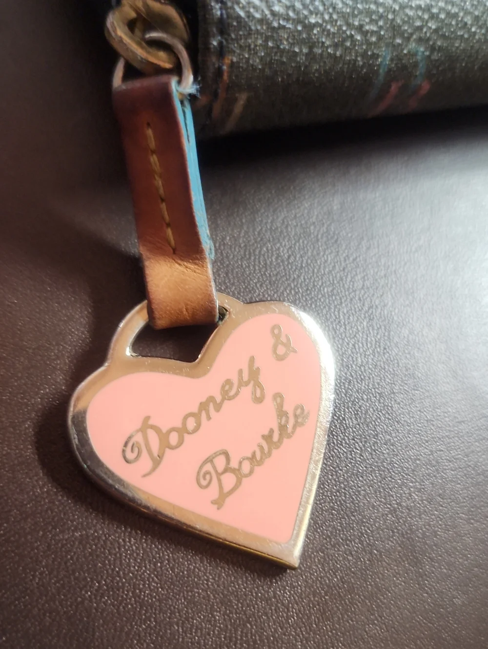 Dooney & Bourke dooney full